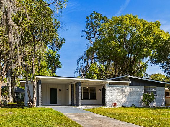 3rd image of 6939 Bernay Ave