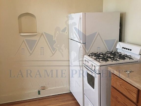 4th image of 816 Grand Ave APT 2