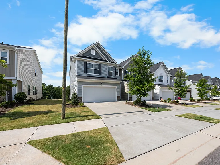 3021 Montlawn Pl — Photo 3