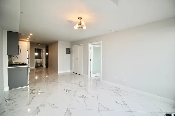 Rented by Hagstrom Management Inc | media 19