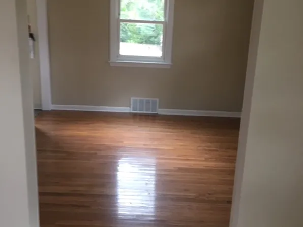 1205 Easton Rd, Abington, PA 19001