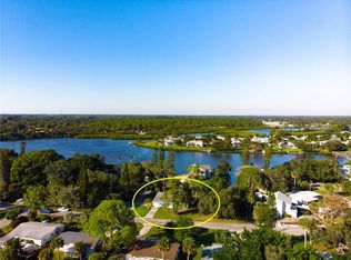 702 Padua Ct, Nokomis, FL 34275