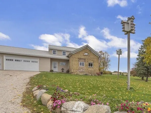 N279 Meyer ROAD, New Holstein, WI 53061