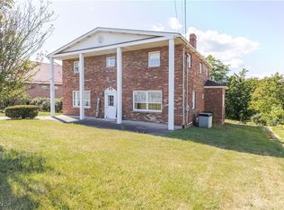 3466 Pennsylvania Ave, Weirton, WV 26062