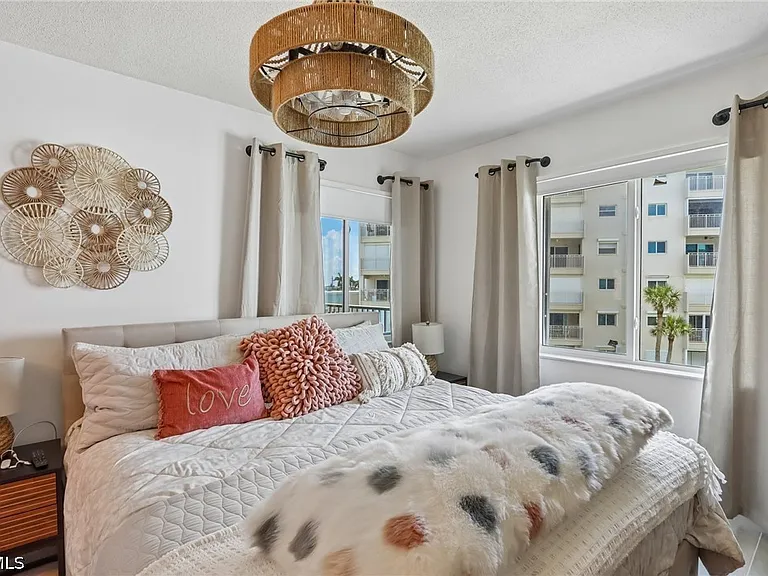 7400 Estero Blvd #315 — Photo 15