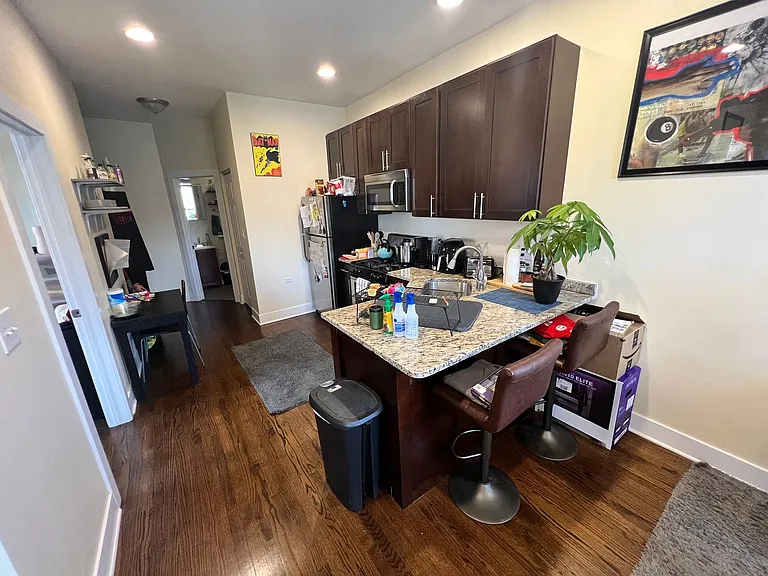 1508 West Chestnut Street — Photo 5
