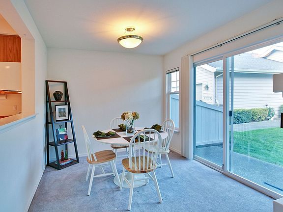 4th image of 16915 River Rock Dr