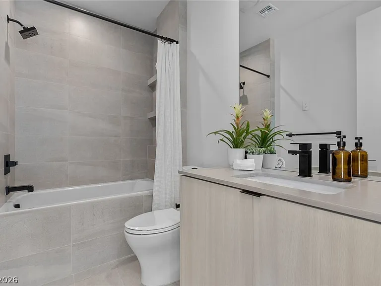 4053 Heron Fairway Dr — Photo 53