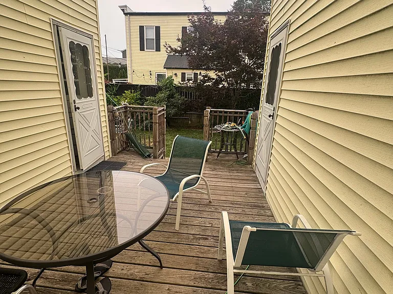 40 Marion St — Photo 13
