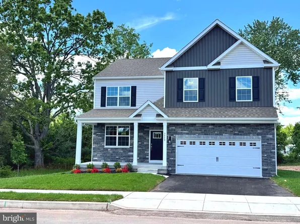 3029 Martha Way, Pennsburg, PA 18073