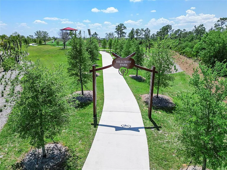 17639 Wild Iris Ln — Photo 31