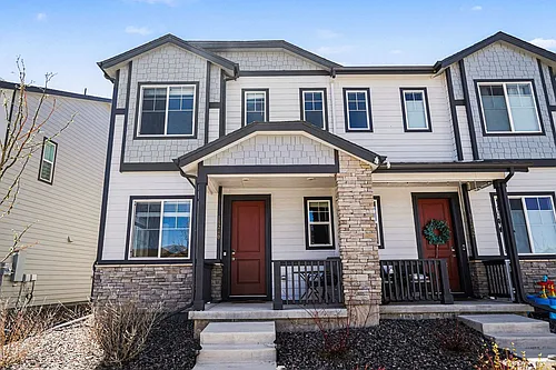 18240 Caffey Dr Photo 1