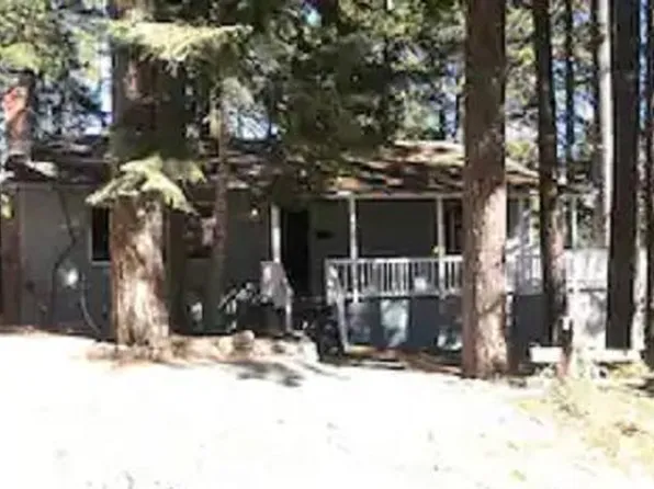 31808 Luring Pines Dr #1, Running Springs, CA 92382