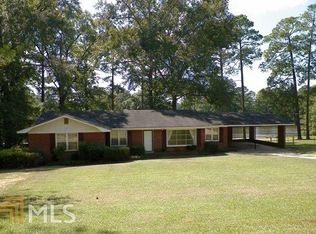 108 Crestview Dr, East Dublin, GA 31027