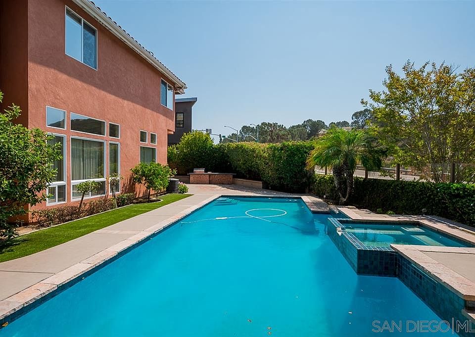 1st image of 13703 Vernazza Ct