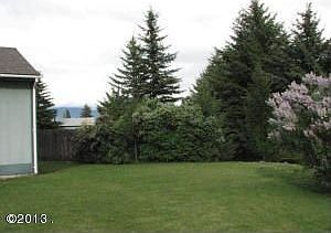 3rd image of 39 W Evergreen Dr