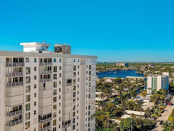 2nd image of 1000 S Ocean Boulevard #PHB