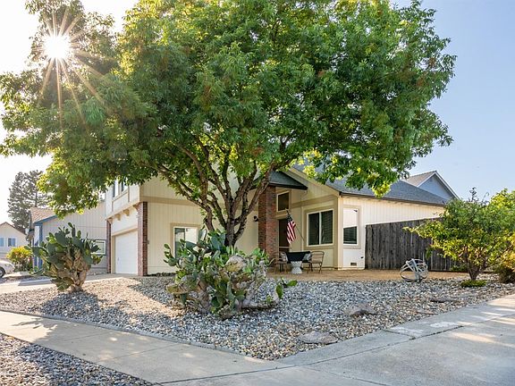 3rd image of 2157 Little River Avenue