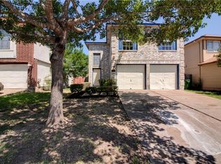 1304 E Logan St, Round Rock, TX 78664