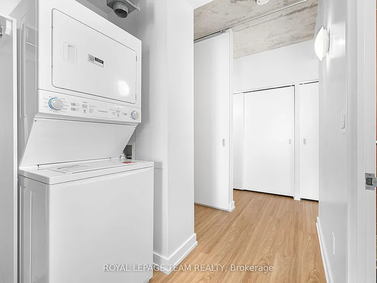 179 George St #2106 — Photo 8