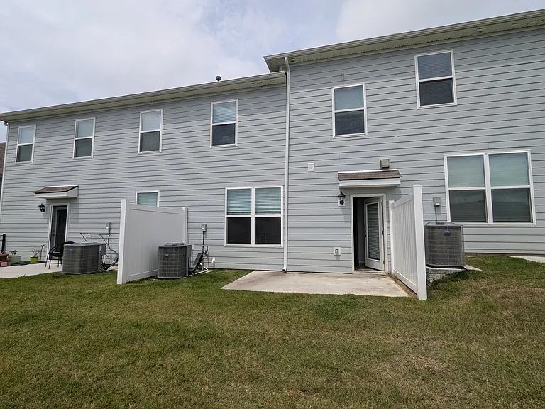 645 Longtail Ln — Photo 18