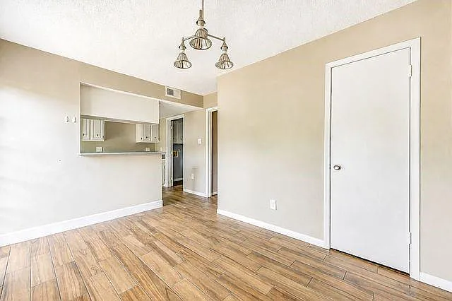 1846 Hollister St #7 — Photo 12