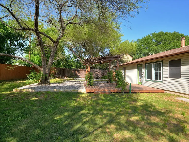 12812 Esplanade St — Photo 27