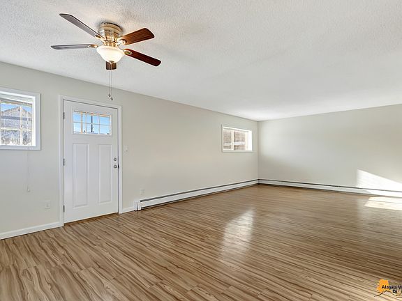 4th image of 435 E 10th Ave APT 1