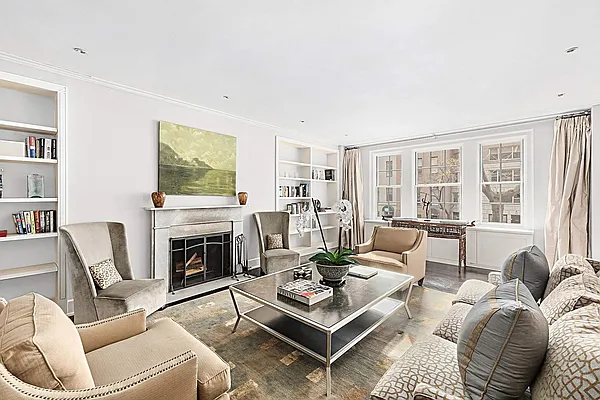 Sold by Sotheby's International Realty | media 1