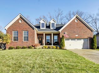 512 Standwick Way, Louisville, KY 40245