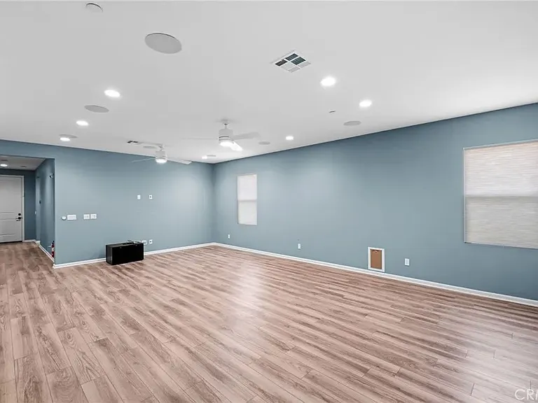 1373 Topanga Dr — Photo 14