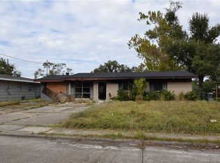 1613 Clover Dr, Lake Charles, LA 70607