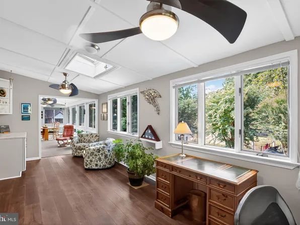 12887 Ships Way, Lusby, MD 20657