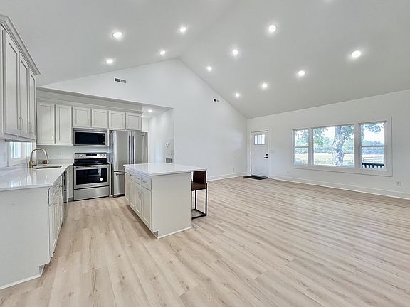29th image of 2250 Elkton Pike