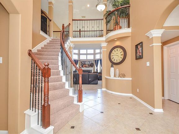 4th image of 16738 Dellwood Springs Dr