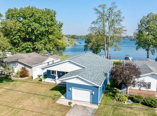 8136 W Royal Rd, Stanwood, MI 49346