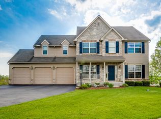 1808 Ashmeadow Cv, Palmyra, PA 17078