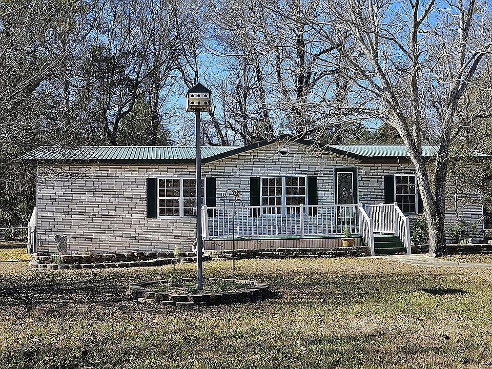 larger house 1464 sq ft