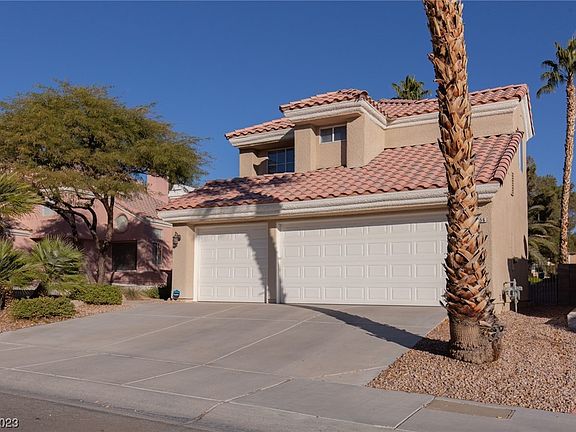 3rd image of 2956 Cape Verde Ln