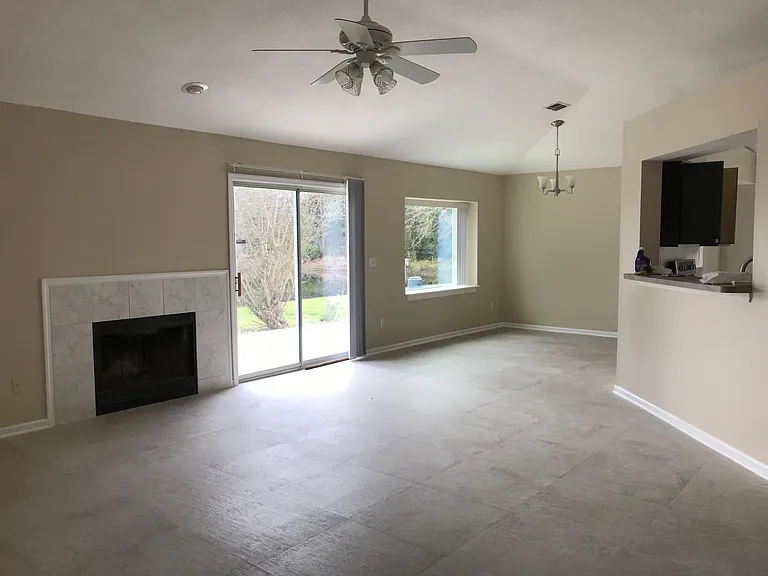 617 Southern Lily Dr — Photo 17