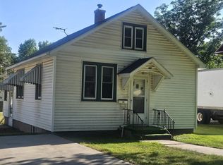 547 W 10th St, Wahoo, NE 68066