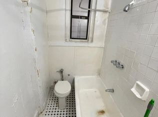 2059 Colonial Ave #1, Bronx, NY 10461