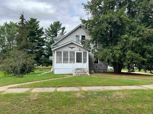 527 N Iowa St, Muscoda, WI 53573