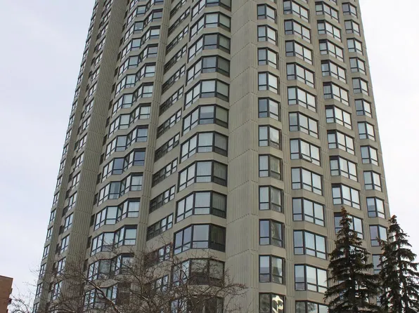 8 Lisa St Unit 2002, Brampton, ON L6T 4S6