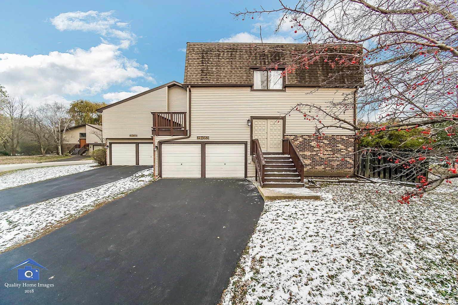 29W353 Thornwood Ln photo 1