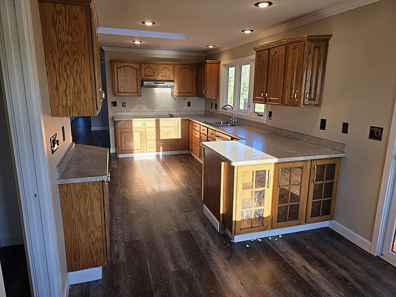 5th image of 2021 W Pine River Rd