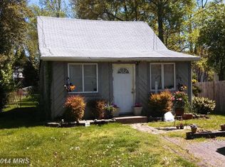 3713 2nd Ave, Edgewater, MD 21037