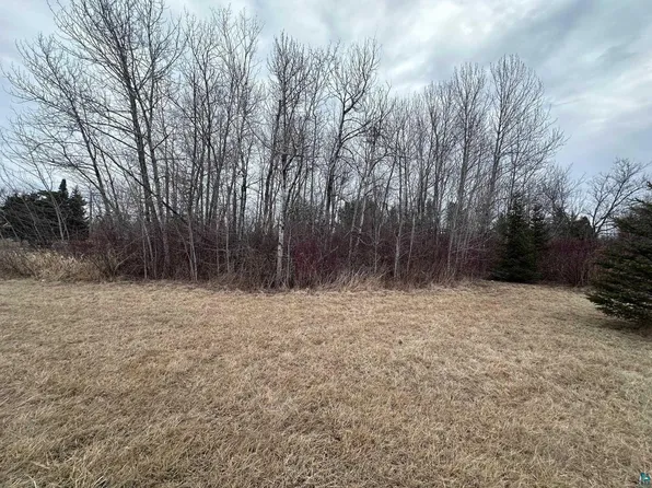 824 24th Ave E, Superior, WI 54880