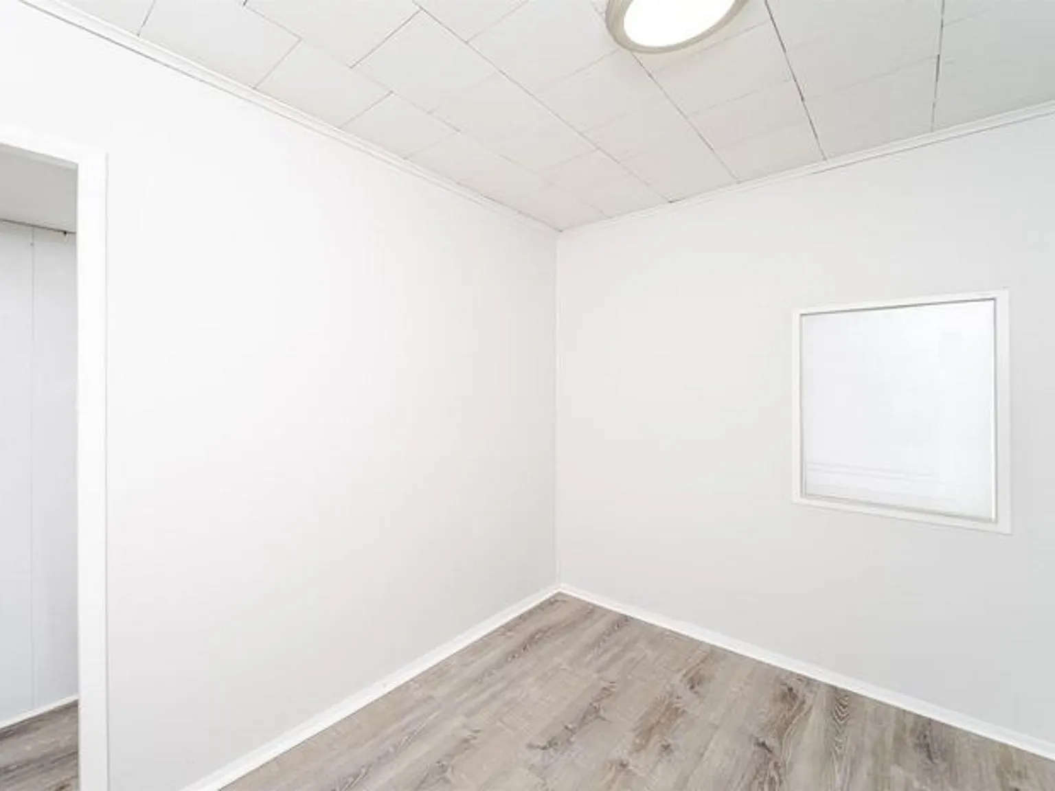 169 Hutton St — Photo 3