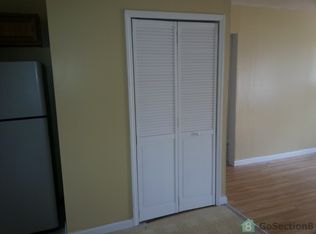 103 South St APT C, Thomasville, NC 27360
